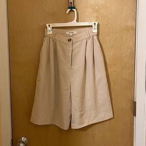 Simple Retro- Ivory Culotte Shorts